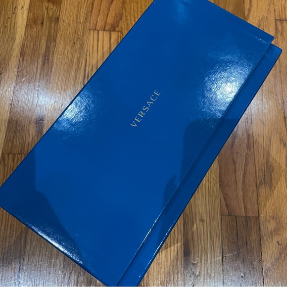 Versace Box - Picture 4 of 4